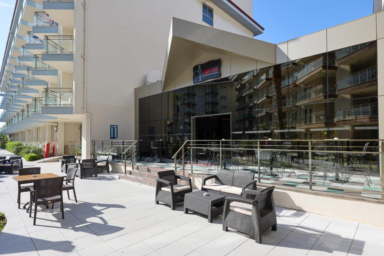 Ramada Hotel & Suites By Wyndham Kusadasi Exterior photo